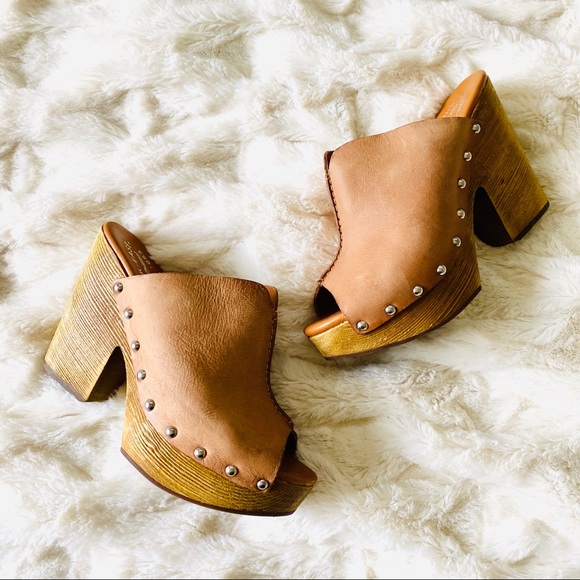 Kork-Ease Shoes - KORK-EASE Deanna Clog Tan Leather 7
